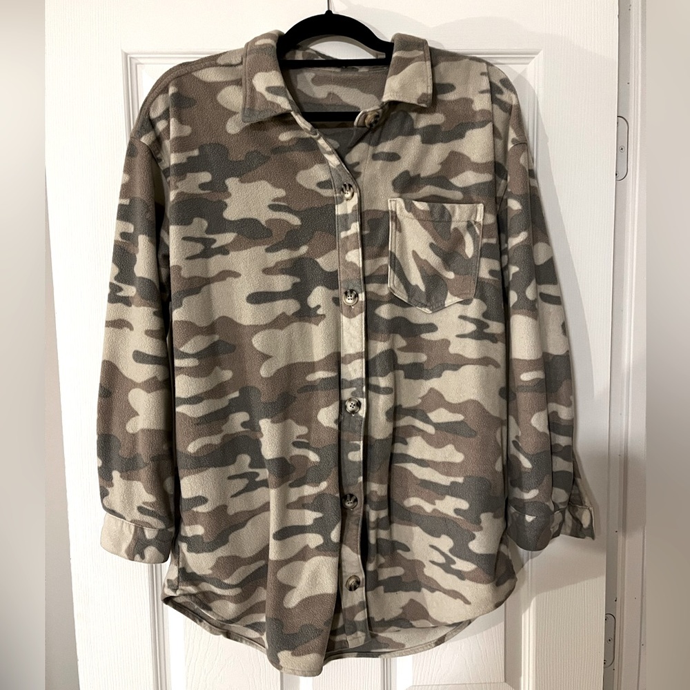Maurices fleece button up camo shirt